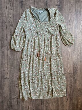 Piper & Scoot Tiered Floral Maxi Dress- Size Small